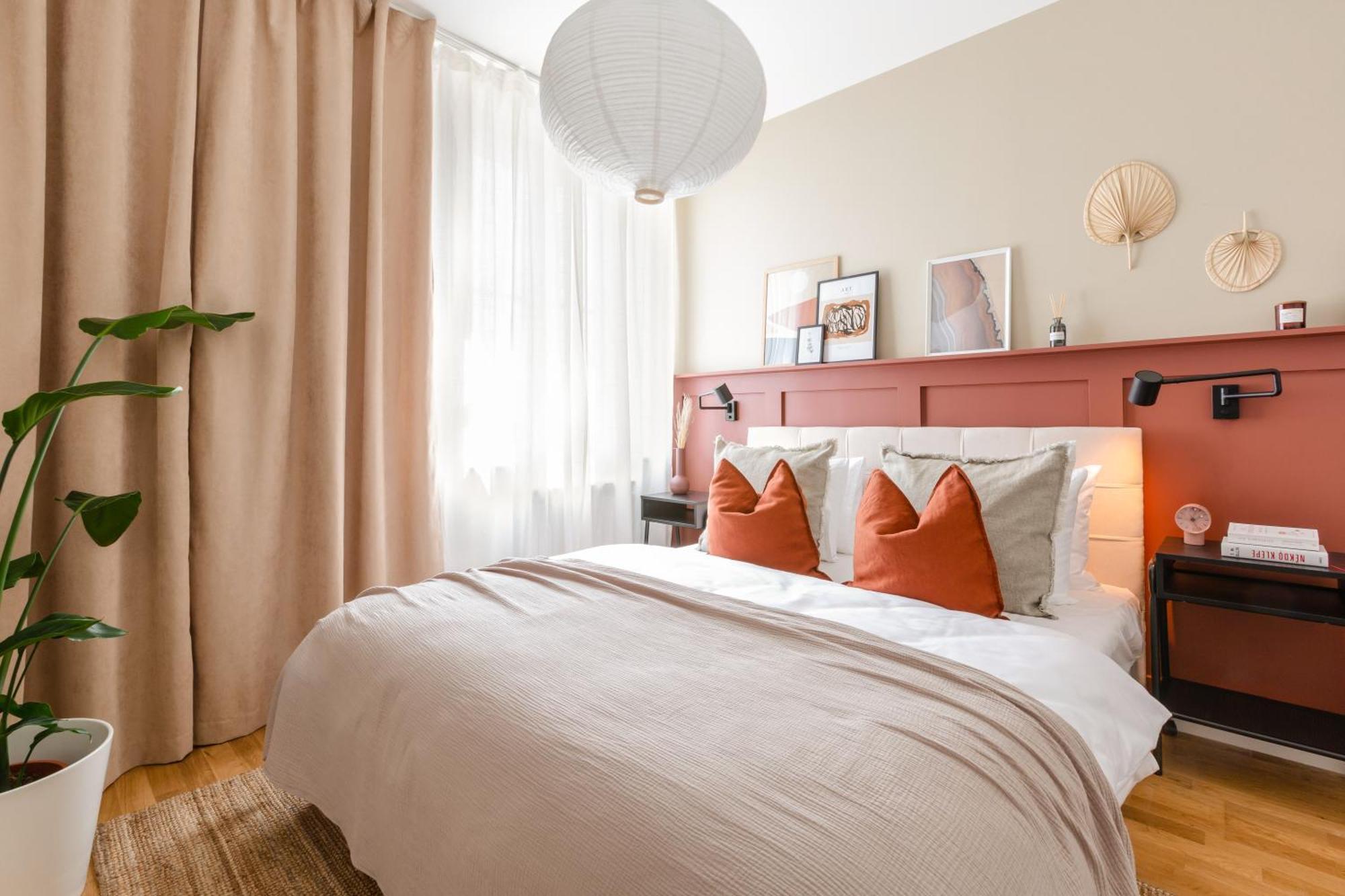 Turnkey I National Museum Apartments Прага Екстериор снимка